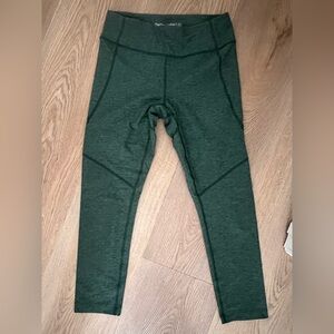 Outdoor Voices Women’s Green Leggings